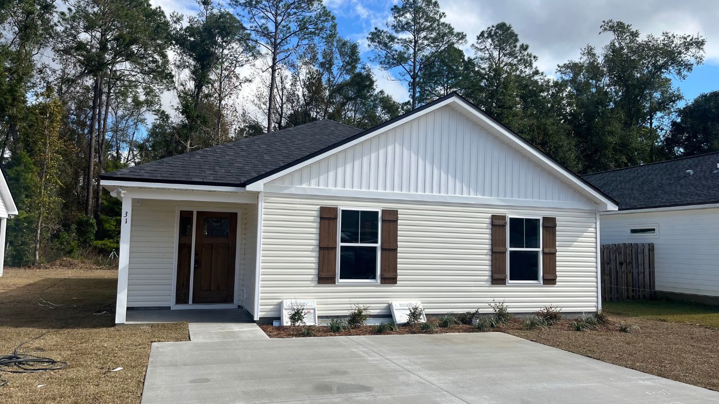 Moving From Tallahassee Should You Sell or Rent Your Home