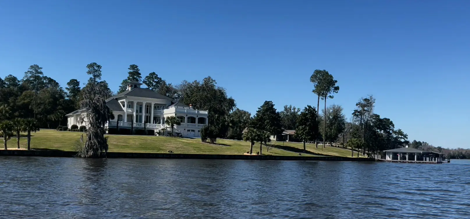 Waterfront home on Lake Talquin near Tallahassee, Florida